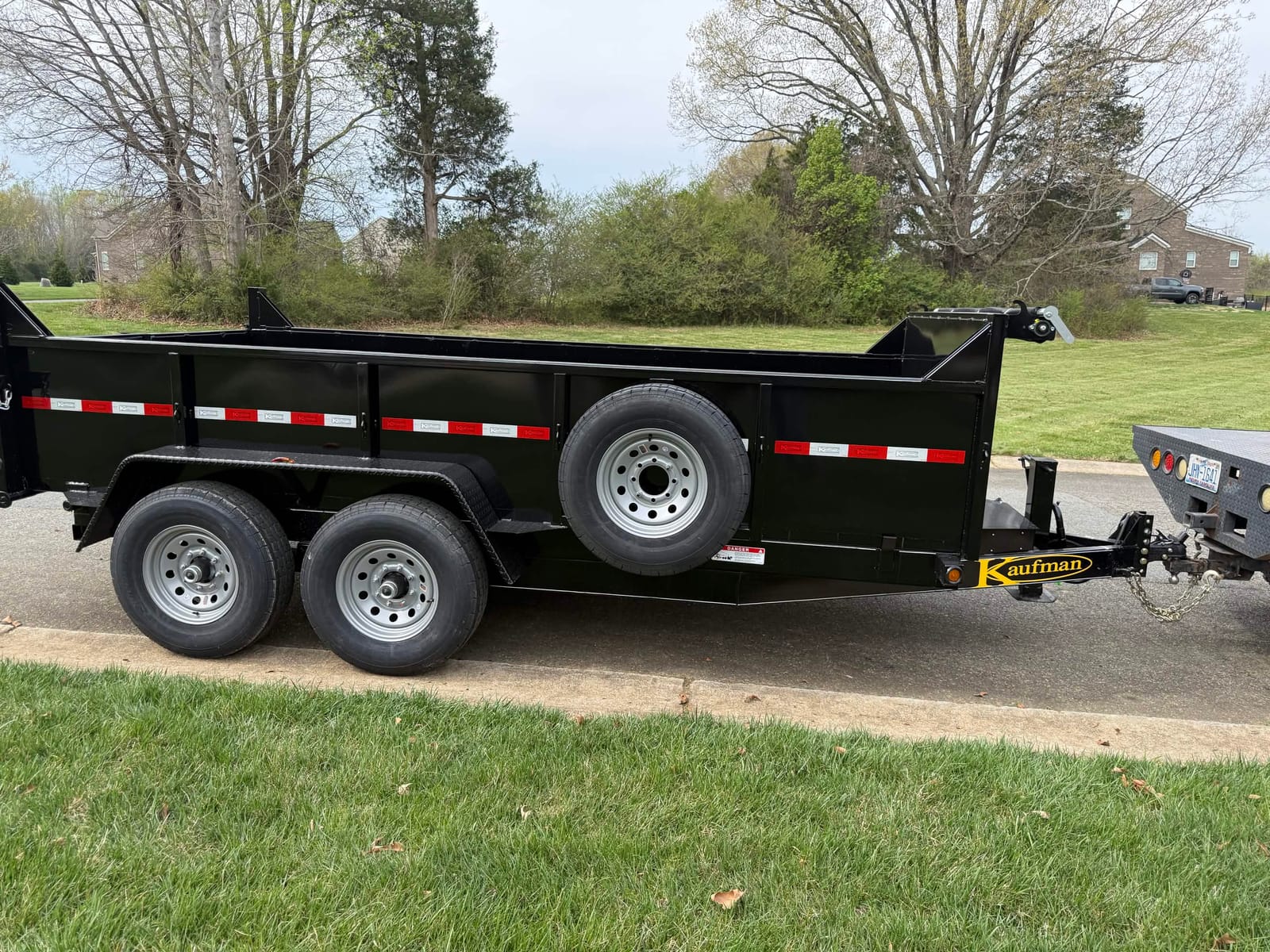 7 by 14 foot 14k dump trailer